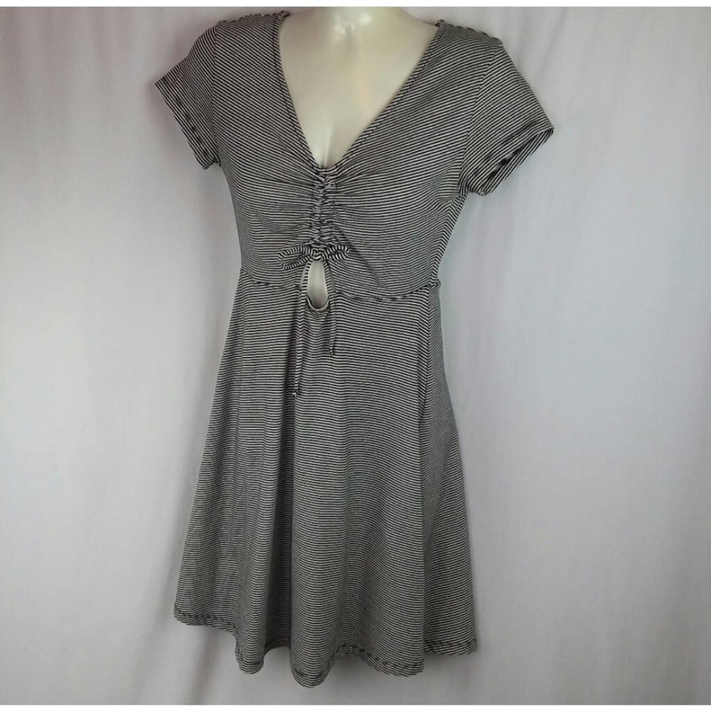 Arizona Striped Fit & Flare Dress Ruched Front Tie Keyhole Cutout Casual Flirty